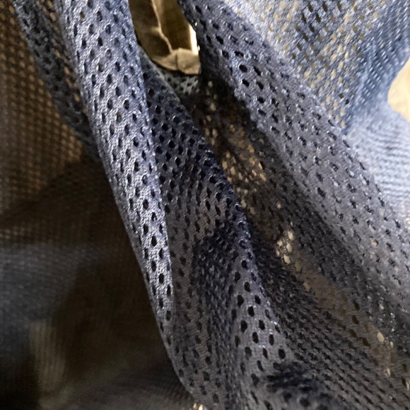 Toggi activity Vest - Picture 10 of 12